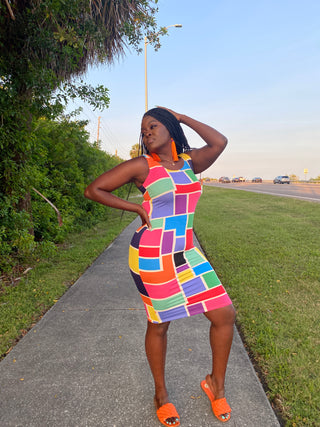 Color block dress. Fitted Dress. Tank dress. Midi dress. Bodycon dress. Color block dress. Multicolor dress.