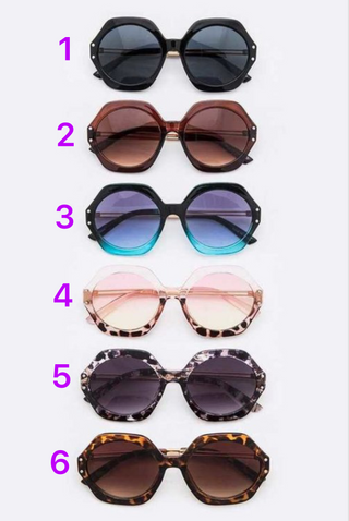 Stylish shades. Stylish sunglasses. Oversize shades. Oversize glasses. Fashion glasses. Oversize sunglasses. Oversize shades. Round shades. Round glasses. Round sunglasses. Accessories.