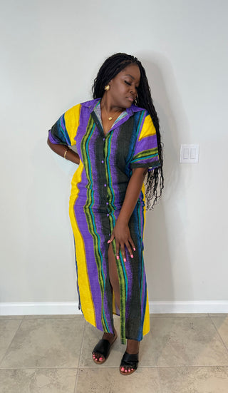 Maxi dress. Button down dress. Long dress. Comfy dress. Casual wear.
