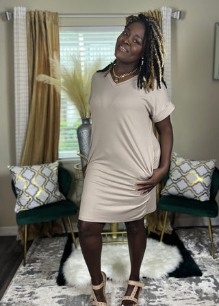 oversized vneck dress with pockets