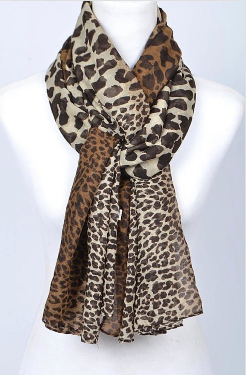 Loving Leopard Scarf - Brown